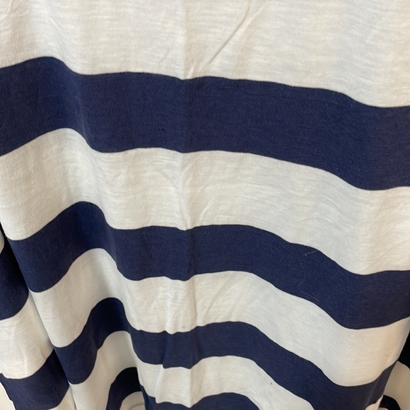 Maurices brand top size 3X - Picture 3 of 3